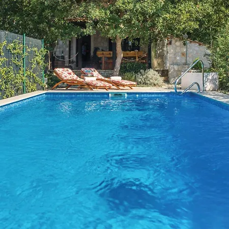 One-bedroom In * Klek